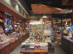 -西西弗书店(三峡广场湟恩新纪元购物广场店)