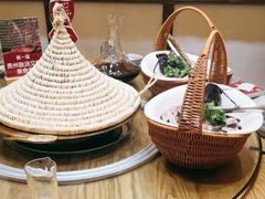 -野山舂·贵州现舂酸汤牛肉(东山店)