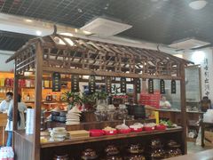 -黄桷树曹家私房菜(江与城店)