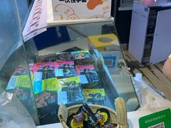 -周黑鸭(北京海淀区新中关店)