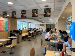 -麦当劳(军博店)