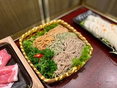 三色面-湊湊火锅·茶憩(打浦桥日月光店)