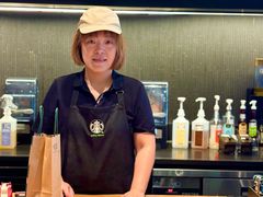 -星巴克臻选(九龙路万科广场店)