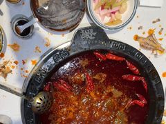 红汤小锅-卤校长老火锅(杨家坪直营店)