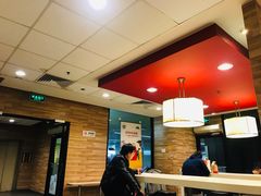 -麦当劳(虹梅路地铁站店)
