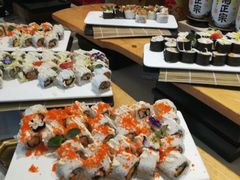 -圣丰索菲特·2 On 988 Café 自助餐厅