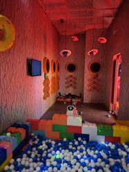 -疯狂冒险家-亲子密室-东坝店(金隅嘉品店)