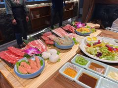 -明洞阿姨·韩式酱蟹烤肉·创意料理(三元桥店)