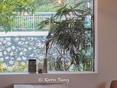 -彳亍咖啡·这里(水湾路店)