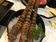 -鲜入围煮花胶鸡海鲜火锅