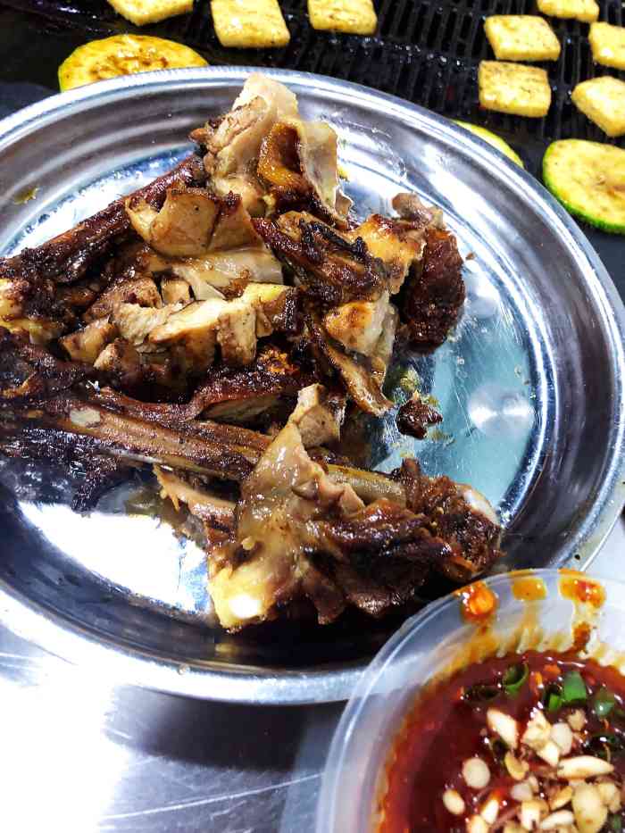 火烧鸡老贵阳烤鸡(未来方舟店)-"夏日炎炎,天气都热得不行,每天下班