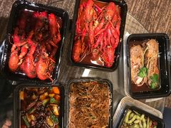 -龙巢盱眙龙虾·牛蛙·烧烤宵夜(八卦岭店)