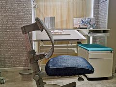 -康朴乐儿童学习桌椅(蓝色港湾店)