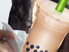 哈斗-白玉兰食品甜凤店(合生汇店)