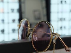 -回瑞眼镜·蔡司·依视路官方授权店(广益路万达店)