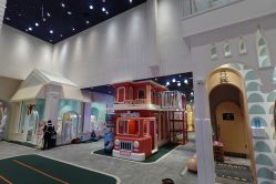 -奈尔宝·儿童乐园·亲子餐厅(华采天地店)