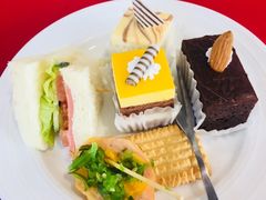 -上海可达汽车销售服务有限公司