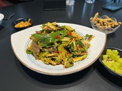 -铜锣湾·有麝自然香(渝北财富中心店)