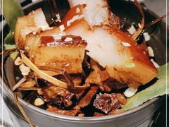 -吴越荣记苏州菜·松鼠桂鱼100%活鱼现做(斜塘老街店)
