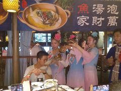 -老湖南民间菜·牛肉十八炒(花都店)