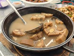 章鱼煲淋酿莲藕-六婶西关小厨(光塔路店)