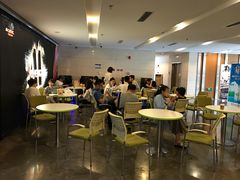 -天幕新彩云国际影城(激光巨幕店)