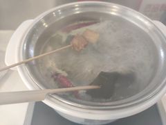 -百品聚旋转火锅(万德庄店)