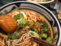 -鑫花溪牛肉米粉(印象水街都心荟店)