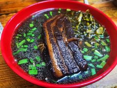 -小龙大肉面馆