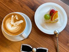 -HOLIDAY休日(后田垟巷店)