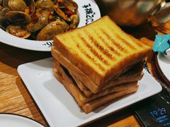 -喝丢一只鞋海鲜烧烤(文体街店)