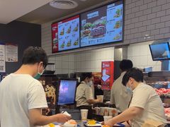 -汉堡王(西直门凯德MALL店)