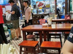 大堂-陈光记烧腊(长寿路店)