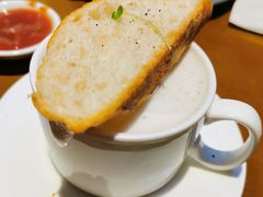 卡布奇洛黑松露蘑菇白豆汤-G+KITCHEN(龙湖狮山天街店)