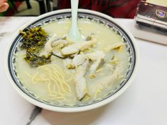 -明呈黄鱼面馆(斜土路店)