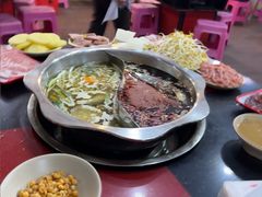 -储奇门鳝鱼火锅(总店)