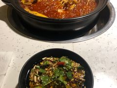 -钢管厂五区小郡肝串串香(奥克斯广场锦城万达店)