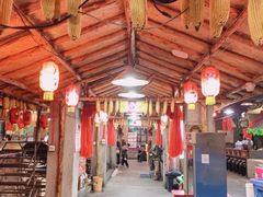 -鱼窝棚柴火铁锅炖(富山屯店)