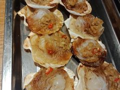 小扇贝-喝丢一只鞋海鲜烧烤·海肠捞饭(东关街店)