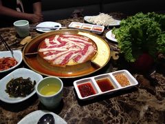 -猪啊牛呀羊啊铜盘烤肉(正大广场店)