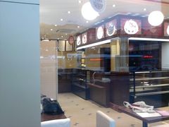 -红宝石·鲜奶小方·海派西点房(金杨店)