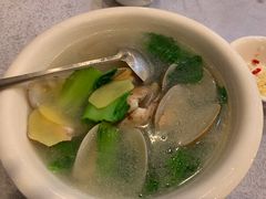 -龍记海鲜美食城(侨港风情街店)