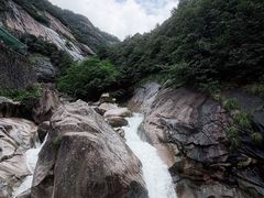 -鄣山大峡谷