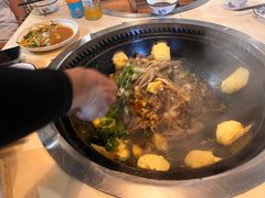 -妈妈家铁锅炖(景诚园综合楼店)