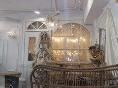 -共舞时光猫咖·狗咖(新街口店)