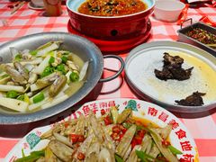 -辣小鲜·南昌大排档(船山路店)