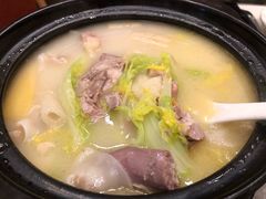 -港丽餐厅(高德置地店)