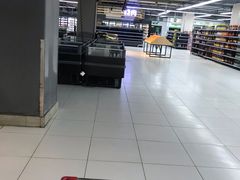 -家乐福(古北店)