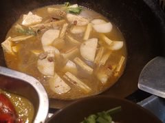 -锅来乐地锅鸡(安亭店)