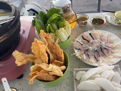 -墨脱石锅椰子鸡•海鲜糟粕醋(榆亚路店)